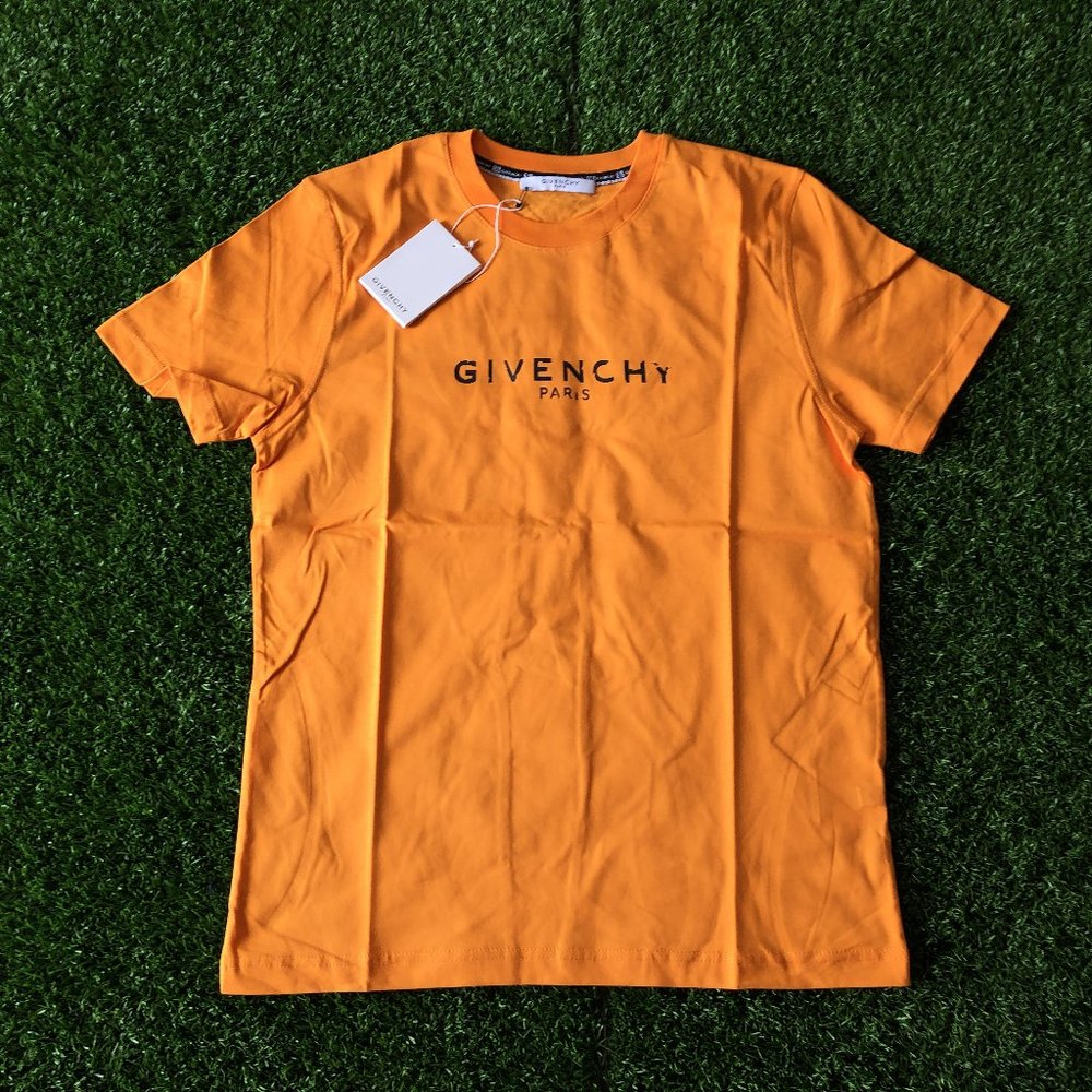 Givenchy Men Orange Black Printed T-Shirt "M"